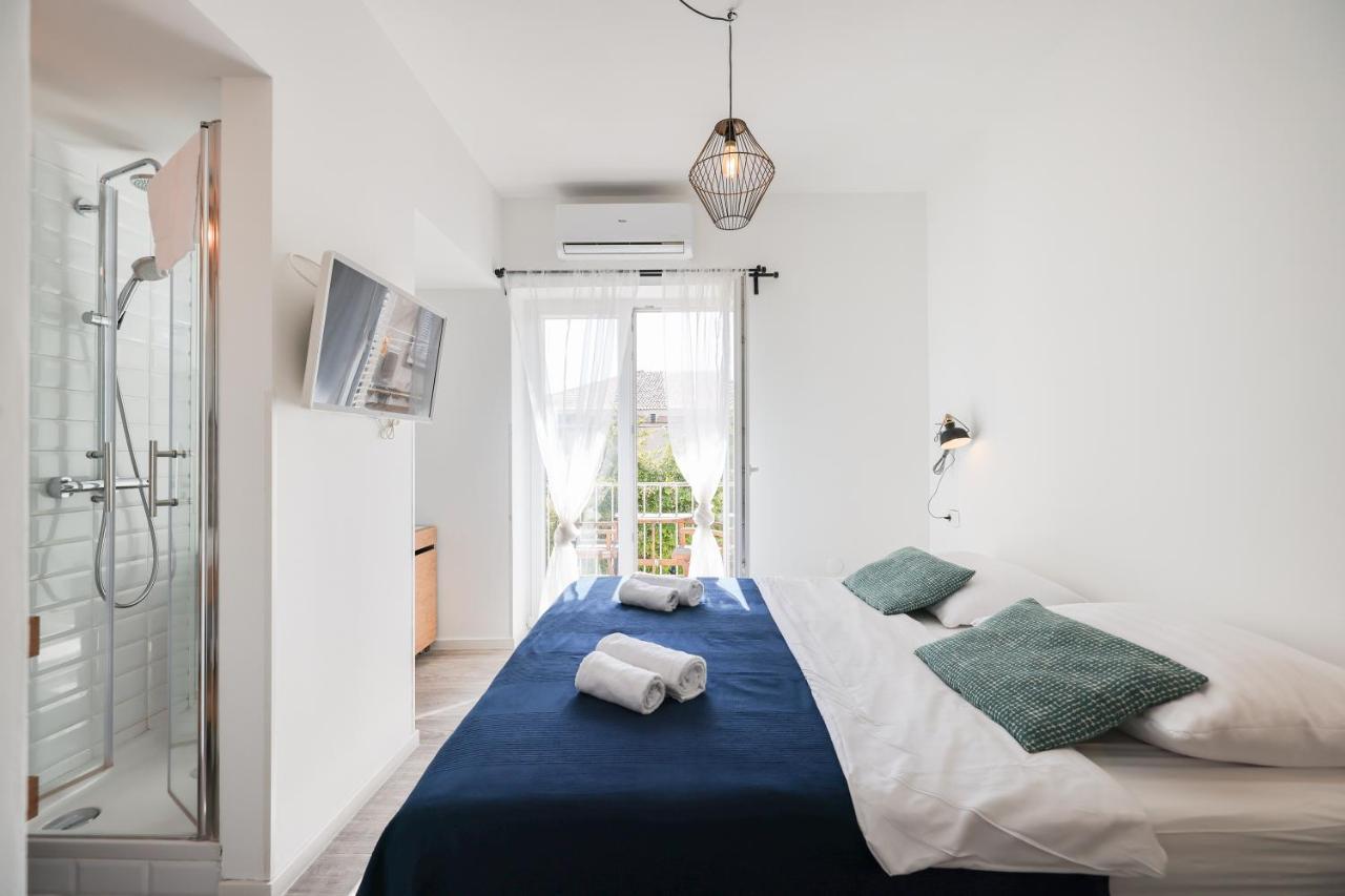 Zaratino Rooms エクステリア 写真